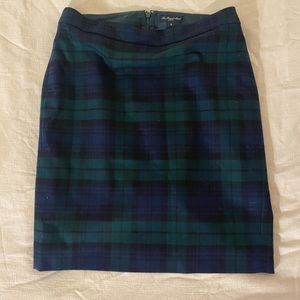 J CREW Plaid Pencil Skirt. Size 8. EUC
